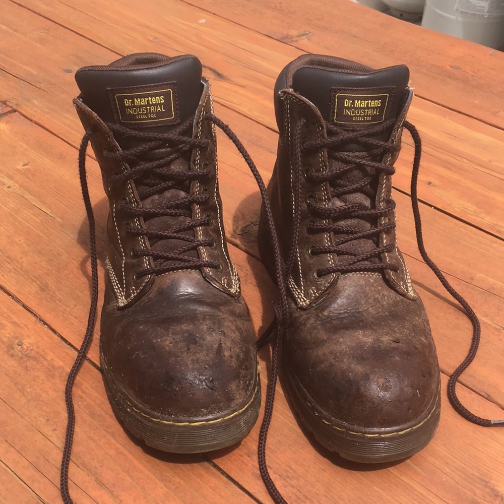 Dr martens industrial steel toe boots